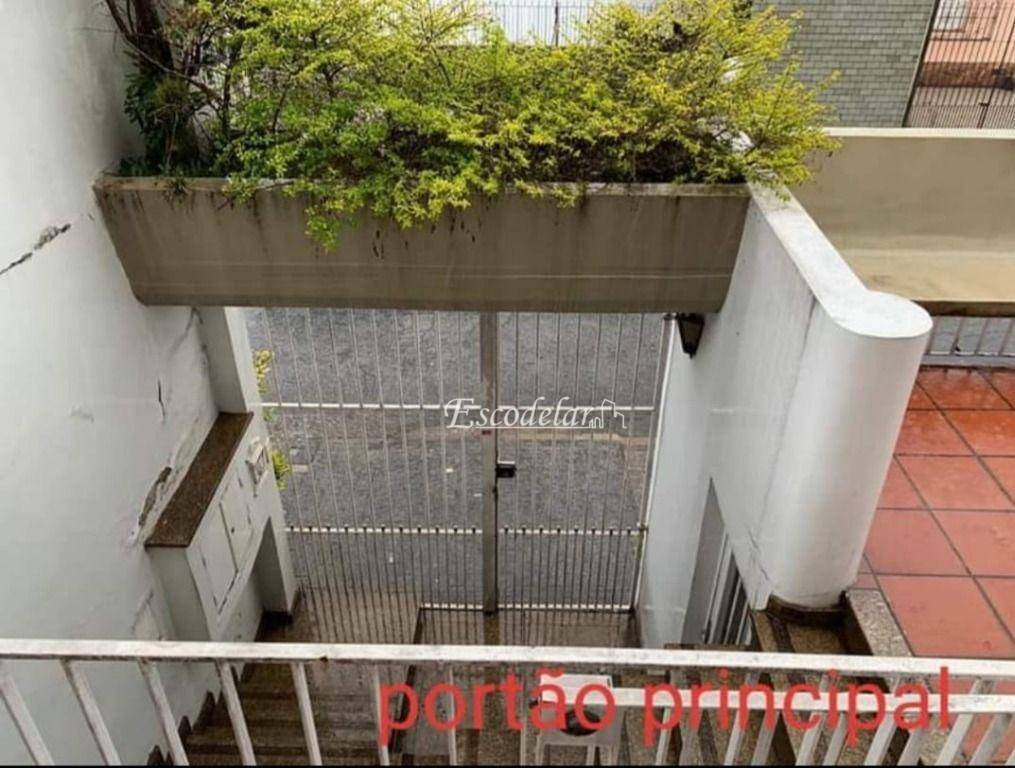 Sobrado à venda com 3 quartos, 326m² - Foto 7