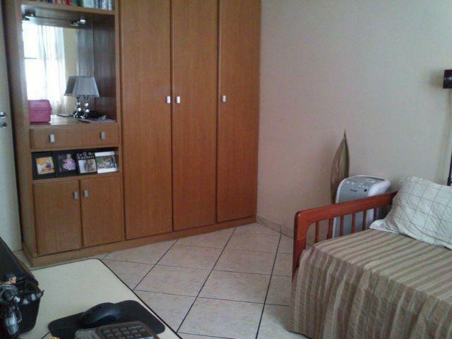 Apartamento à venda com 2 quartos, 74m² - Foto 1