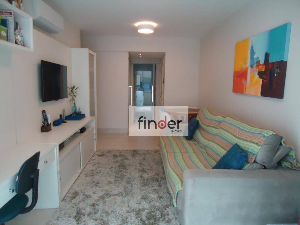 Apartamento à venda com 2 quartos, 79m² - Foto 1