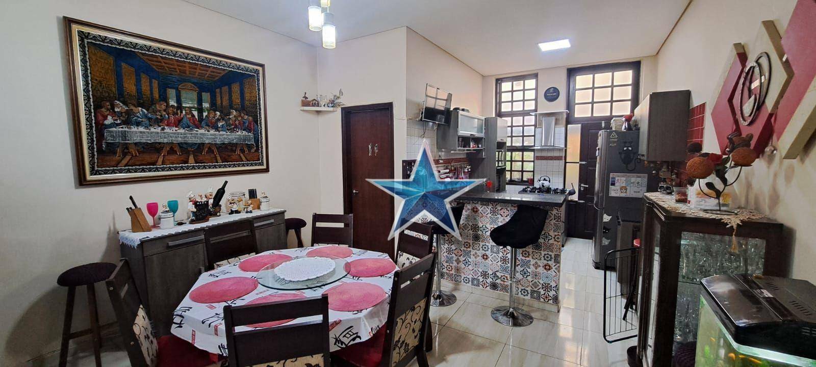 Casa à venda com 3 quartos, 180m² - Foto 6