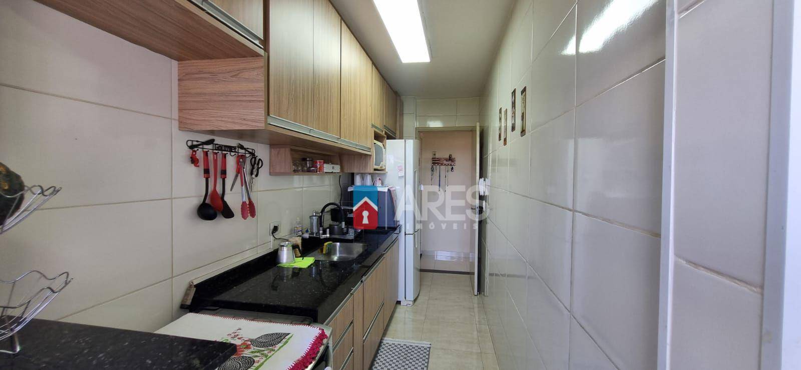 Apartamento à venda com 2 quartos, 56m² - Foto 11