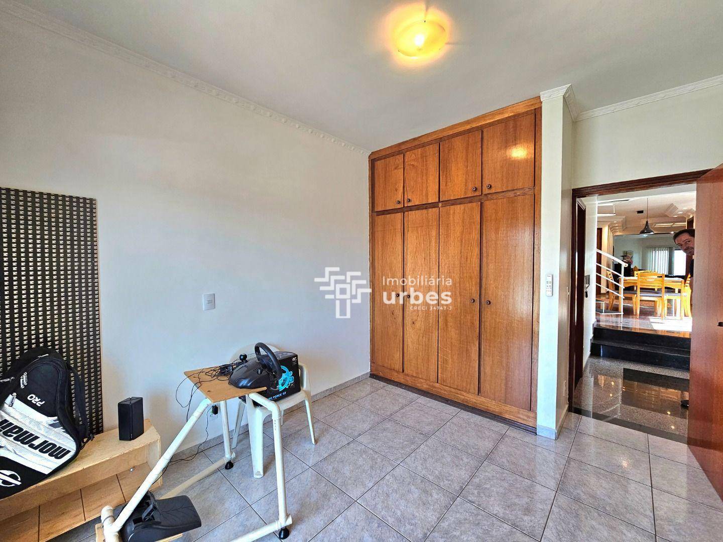 Casa à venda com 3 quartos, 411m² - Foto 20