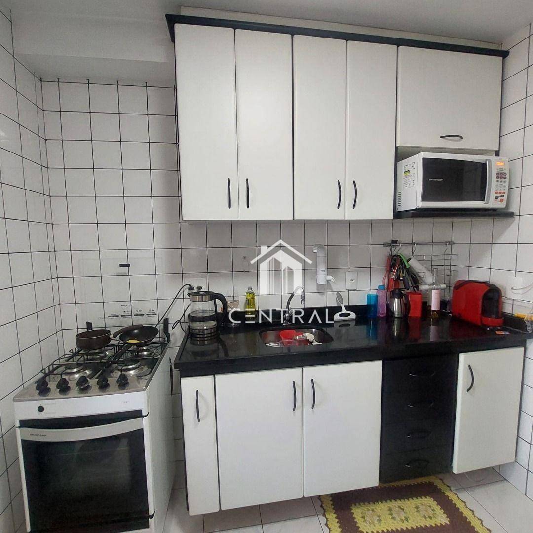 Apartamento para alugar com 2 quartos, 56m² - Foto 12