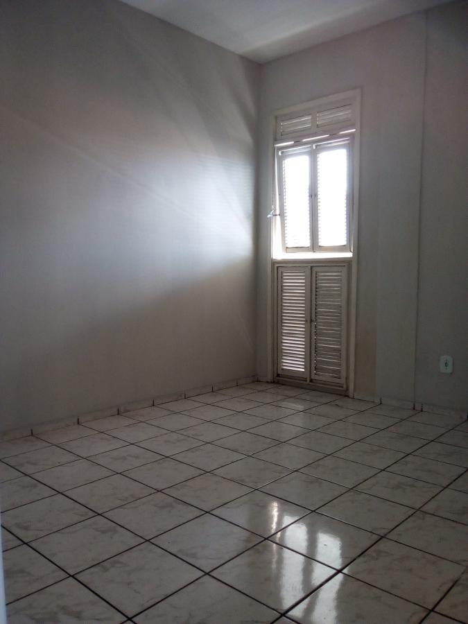 Apartamento para alugar com 3 quartos, 100m² - Foto 17