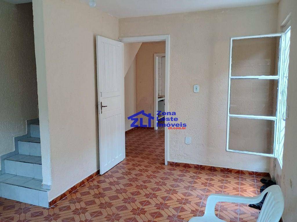 Sobrado para alugar com 4 quartos, 140m² - Foto 3