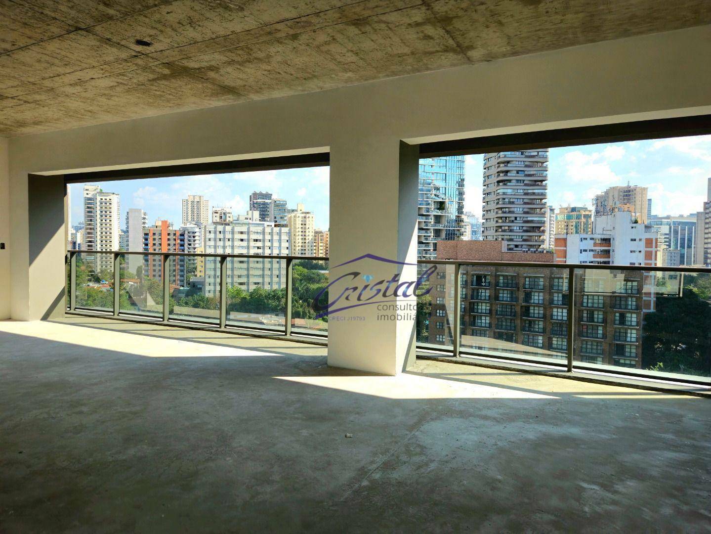 Apartamento à venda com 3 quartos, 227m² - Foto 6