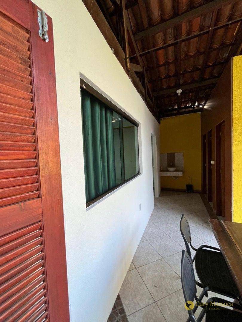 Casa à venda com 4 quartos, 300m² - Foto 25