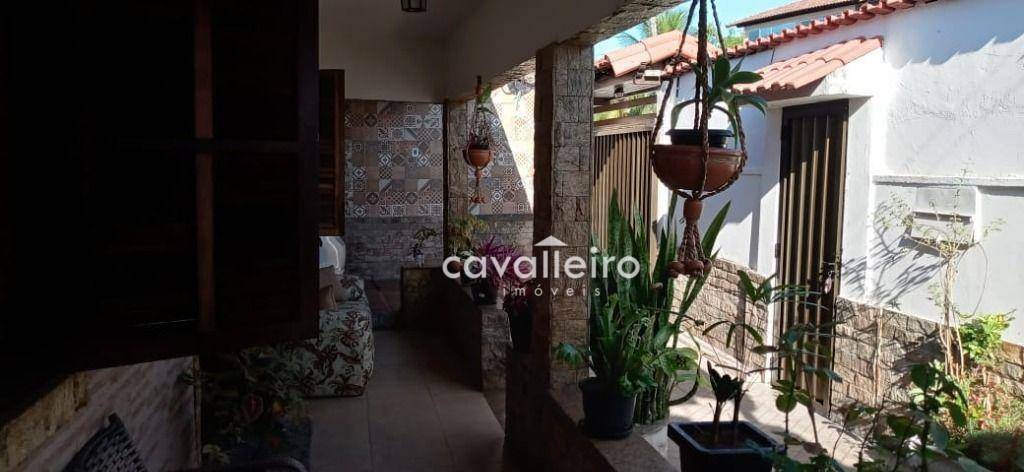 Casa à venda com 5 quartos, 380m² - Foto 4