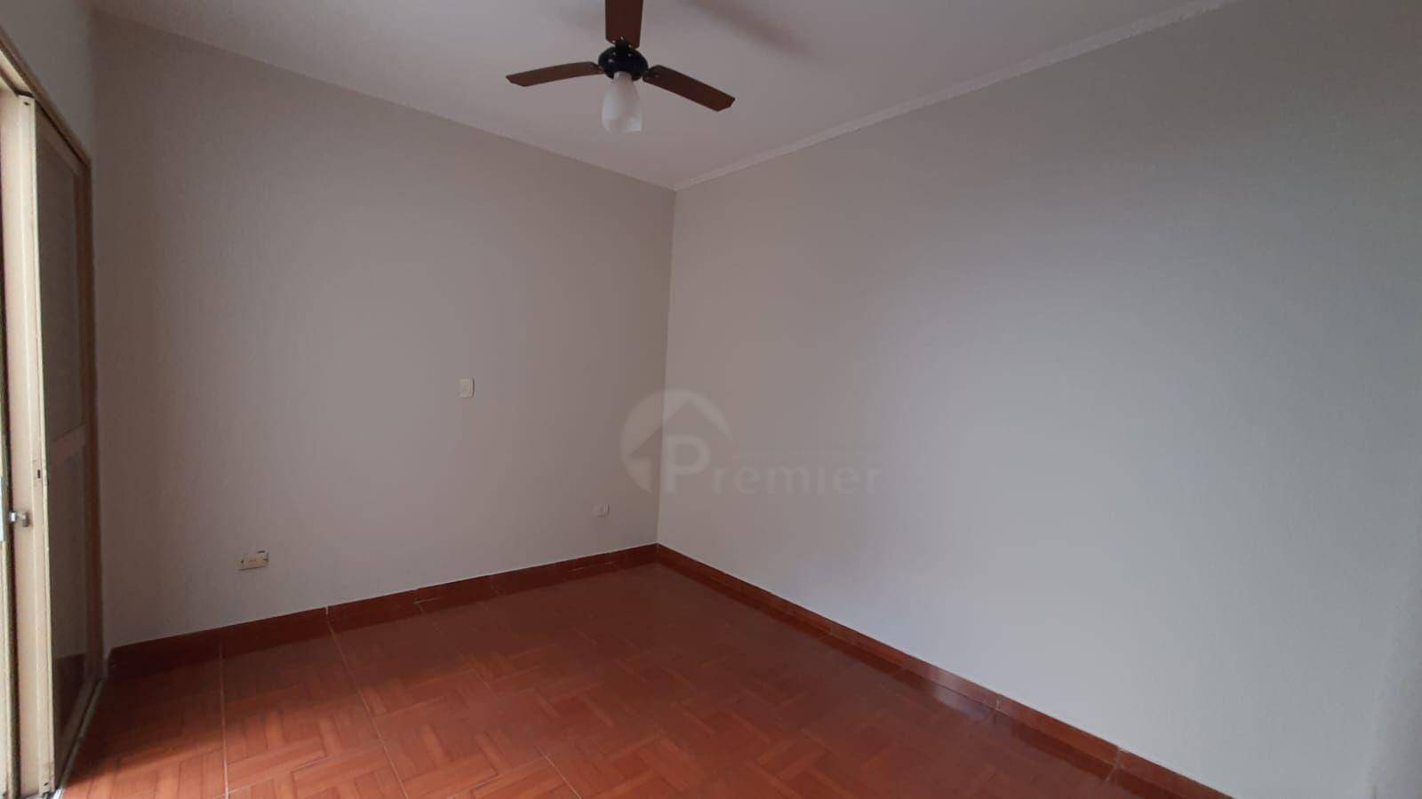 Casa à venda com 3 quartos, 190m² - Foto 16