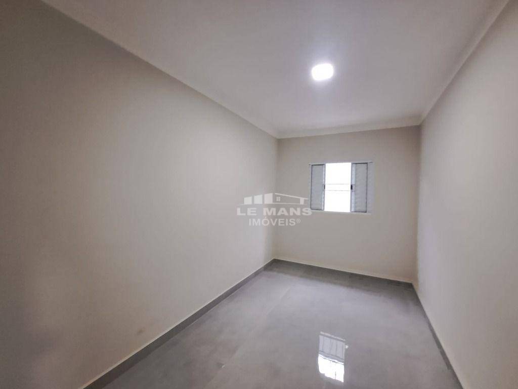 Casa à venda com 3 quartos, 106m² - Foto 10