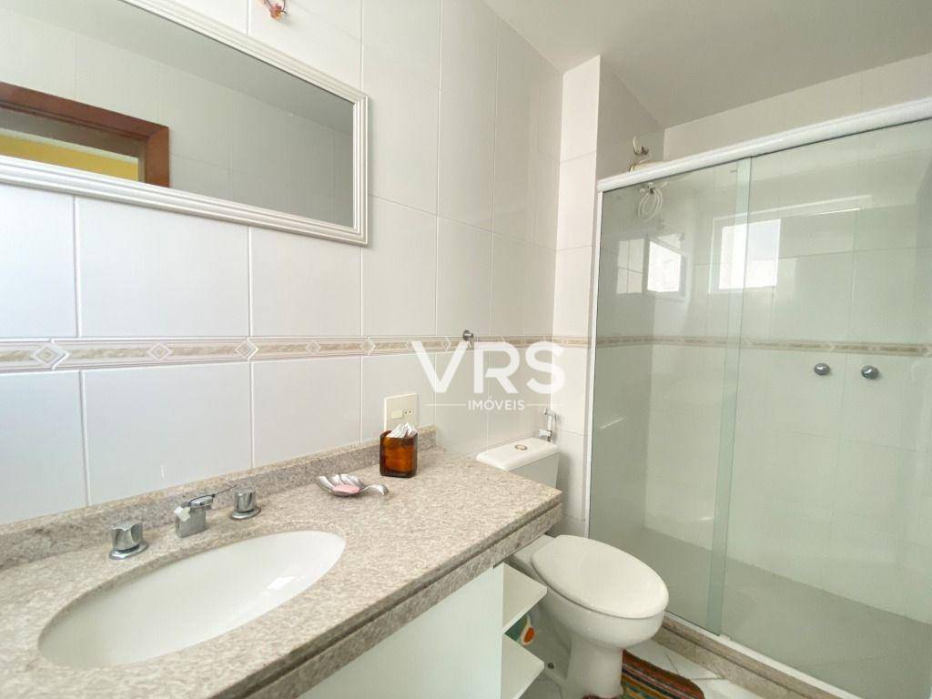 Apartamento à venda com 3 quartos, 136m² - Foto 11