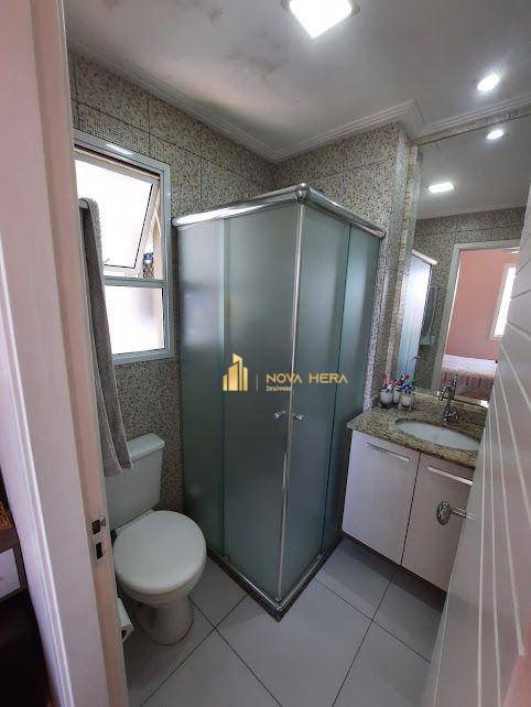Apartamento à venda com 3 quartos, 65m² - Foto 17