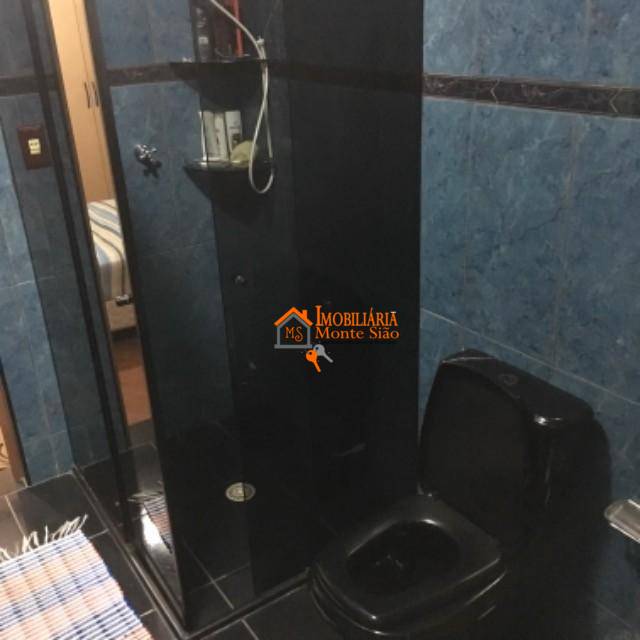 Sobrado à venda com 4 quartos, 200m² - Foto 14