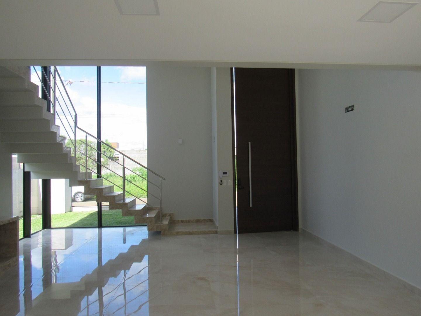 Casa à venda com 3 quartos, 214m² - Foto 18