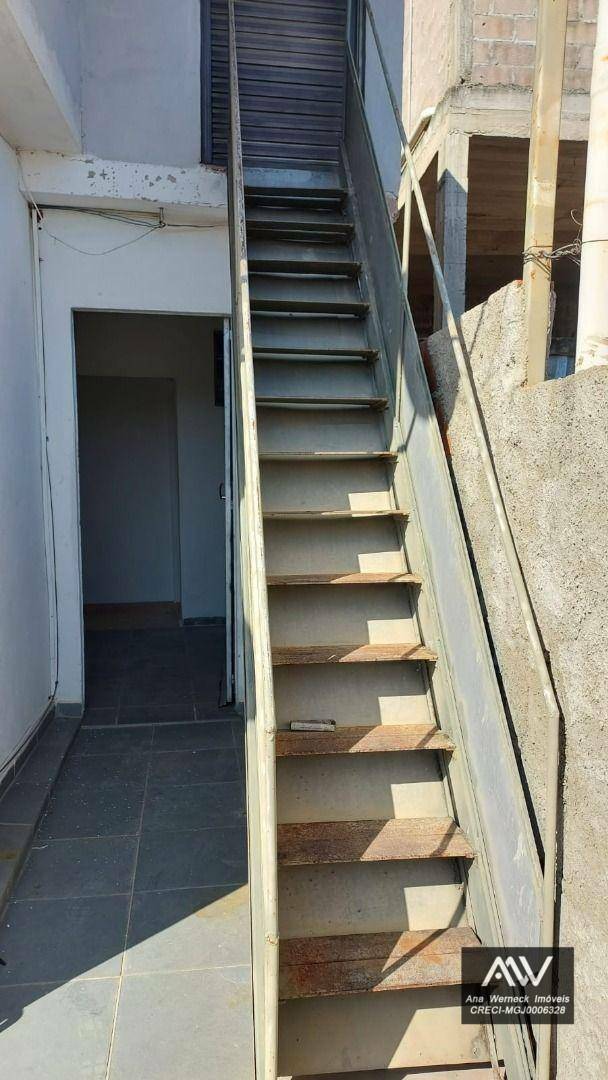 Casa de Condomínio à venda com 5 quartos, 200m² - Foto 26