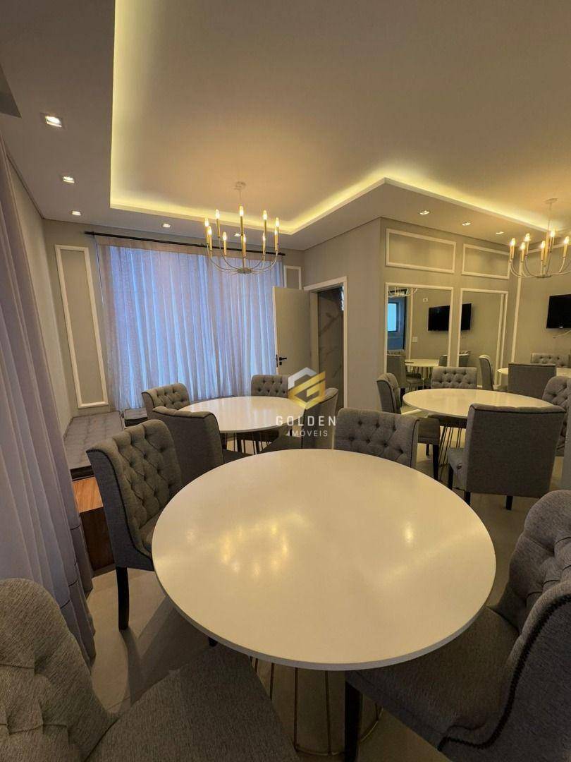 Apartamento à venda com 2 quartos, 75m² - Foto 13
