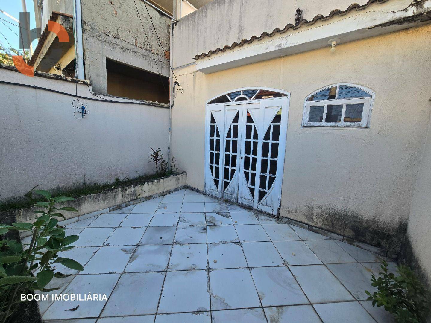 Casa para alugar com 1 quarto, 55m² - Foto 2