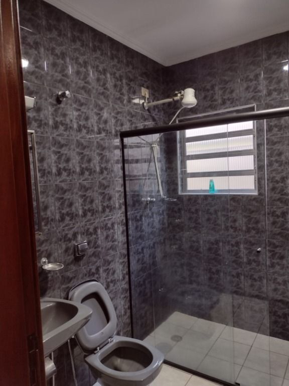 Sobrado à venda com 6 quartos, 140m² - Foto 6