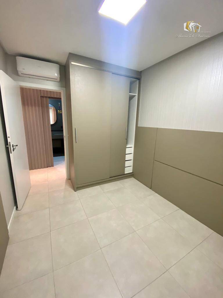 Apartamento à venda com 2 quartos, 80m² - Foto 4