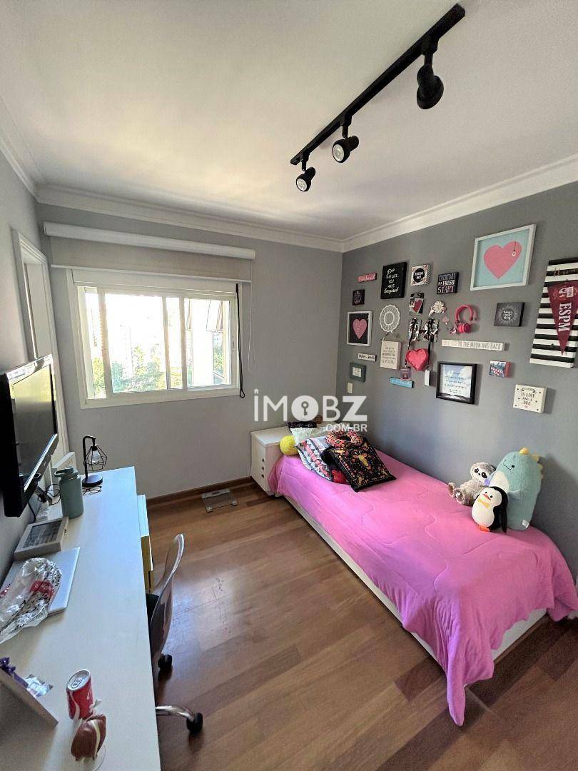 Apartamento à venda com 5 quartos, 260m² - Foto 21