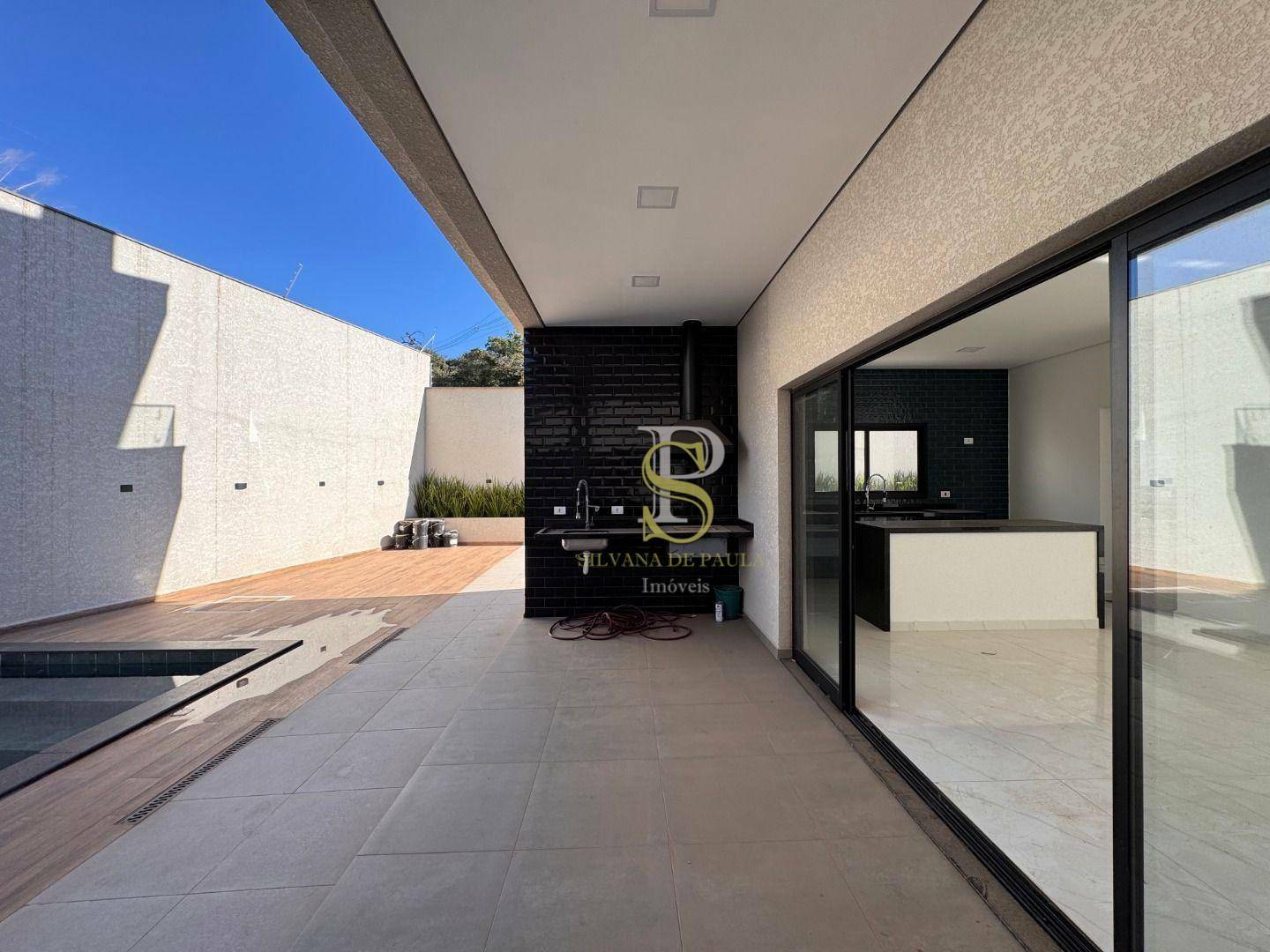 Casa à venda com 3 quartos, 174m² - Foto 18