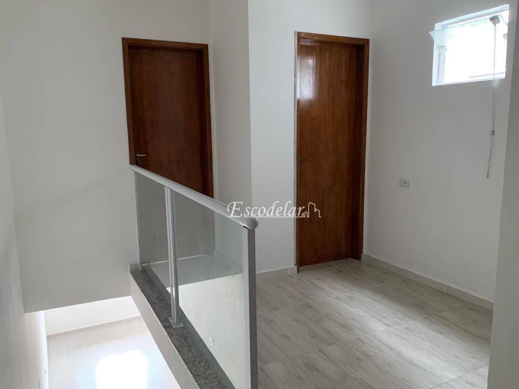 Sobrado à venda com 3 quartos, 200m² - Foto 11