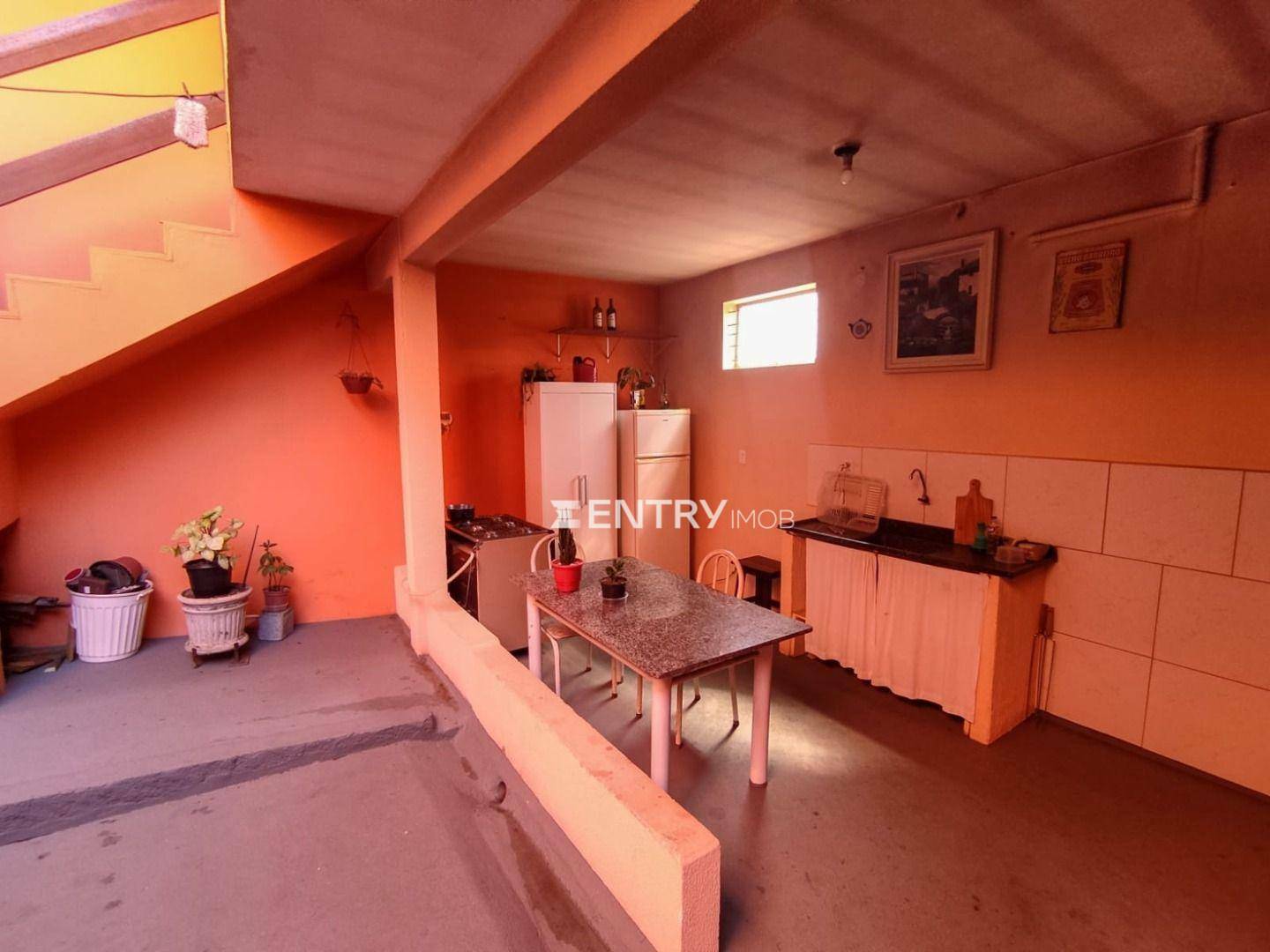 Casa à venda com 3 quartos, 230m² - Foto 15