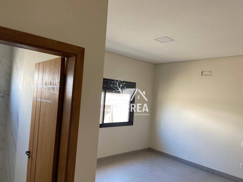 Casa à venda com 3 quartos, 157m² - Foto 13