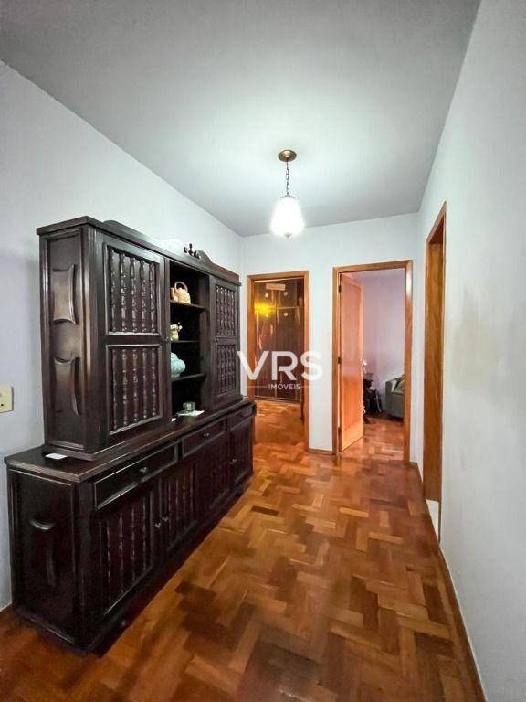 Apartamento à venda com 4 quartos, 123m² - Foto 12