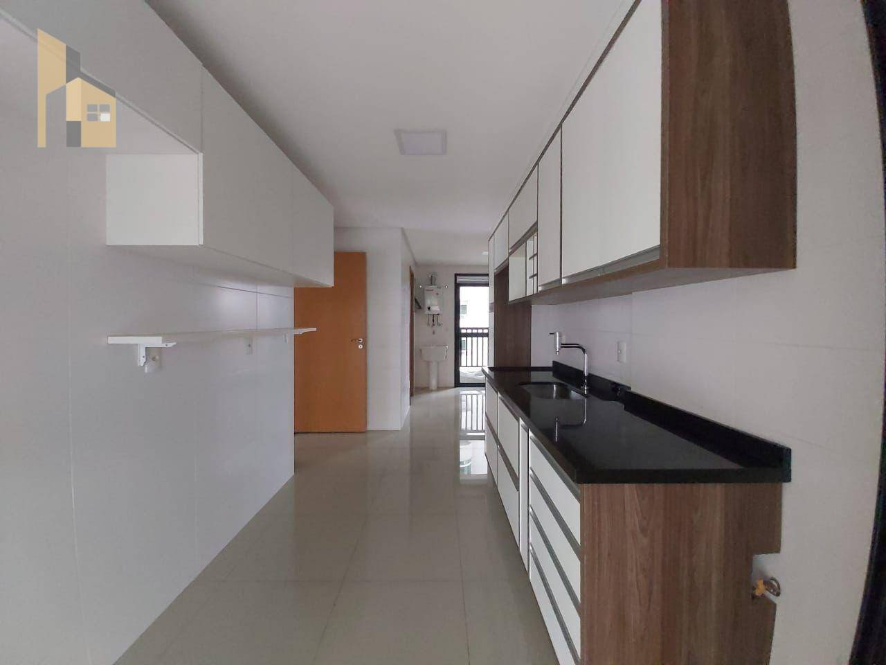 Apartamento à venda com 3 quartos, 140m² - Foto 10