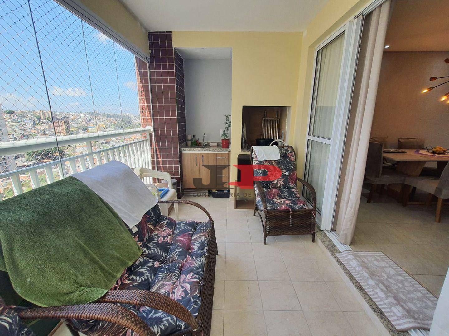 Apartamento à venda com 3 quartos, 124m² - Foto 4