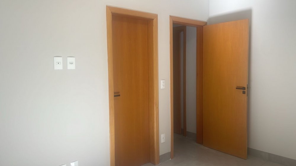 Casa de Condomínio à venda com 3 quartos, 360m² - Foto 4