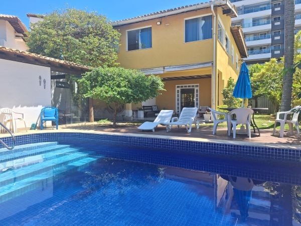 Casa para alugar com 6 quartos, 400m² - Foto 4