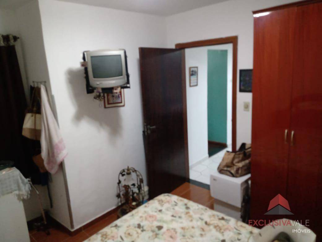 Casa à venda com 3 quartos, 200m² - Foto 11