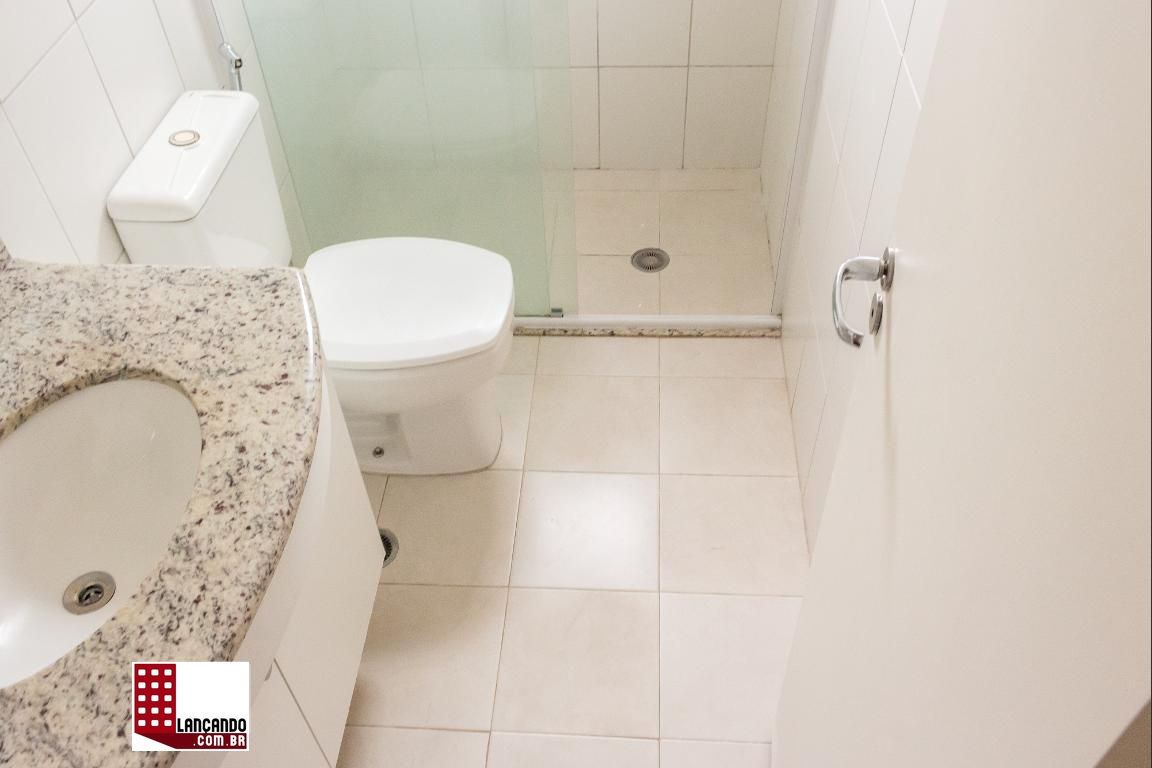 Apartamento à venda com 2 quartos, 70m² - Foto 10