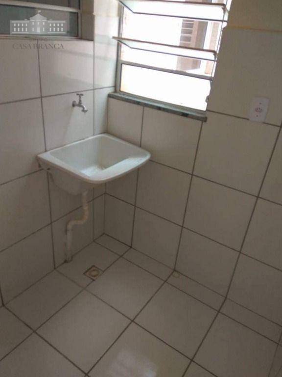 Apartamento à venda com 3 quartos, 72m² - Foto 17