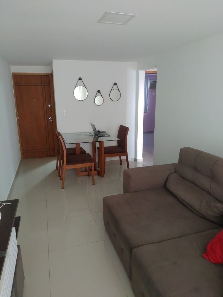 Apartamento à venda com 2 quartos, 70m² - Foto 7