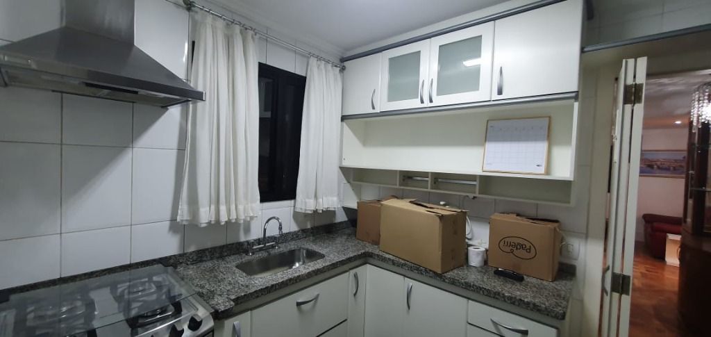 Apartamento à venda com 3 quartos, 126m² - Foto 4