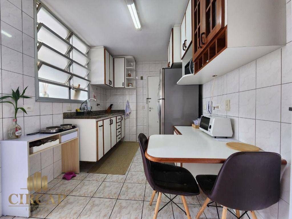 Apartamento à venda com 3 quartos, 96m² - Foto 8