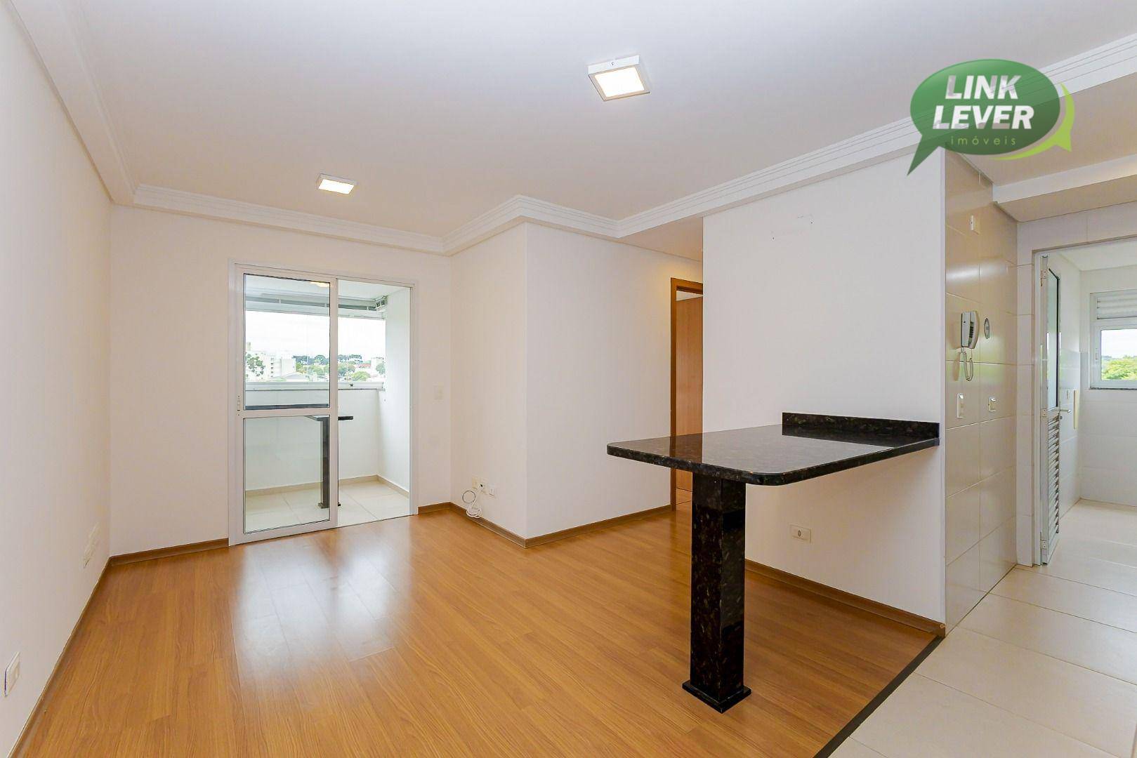 Apartamento à venda com 2 quartos, 58m² - Foto 3