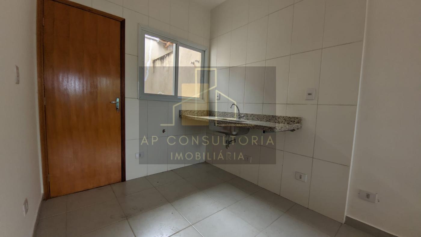 Casa à venda com 2 quartos, 50m² - Foto 1