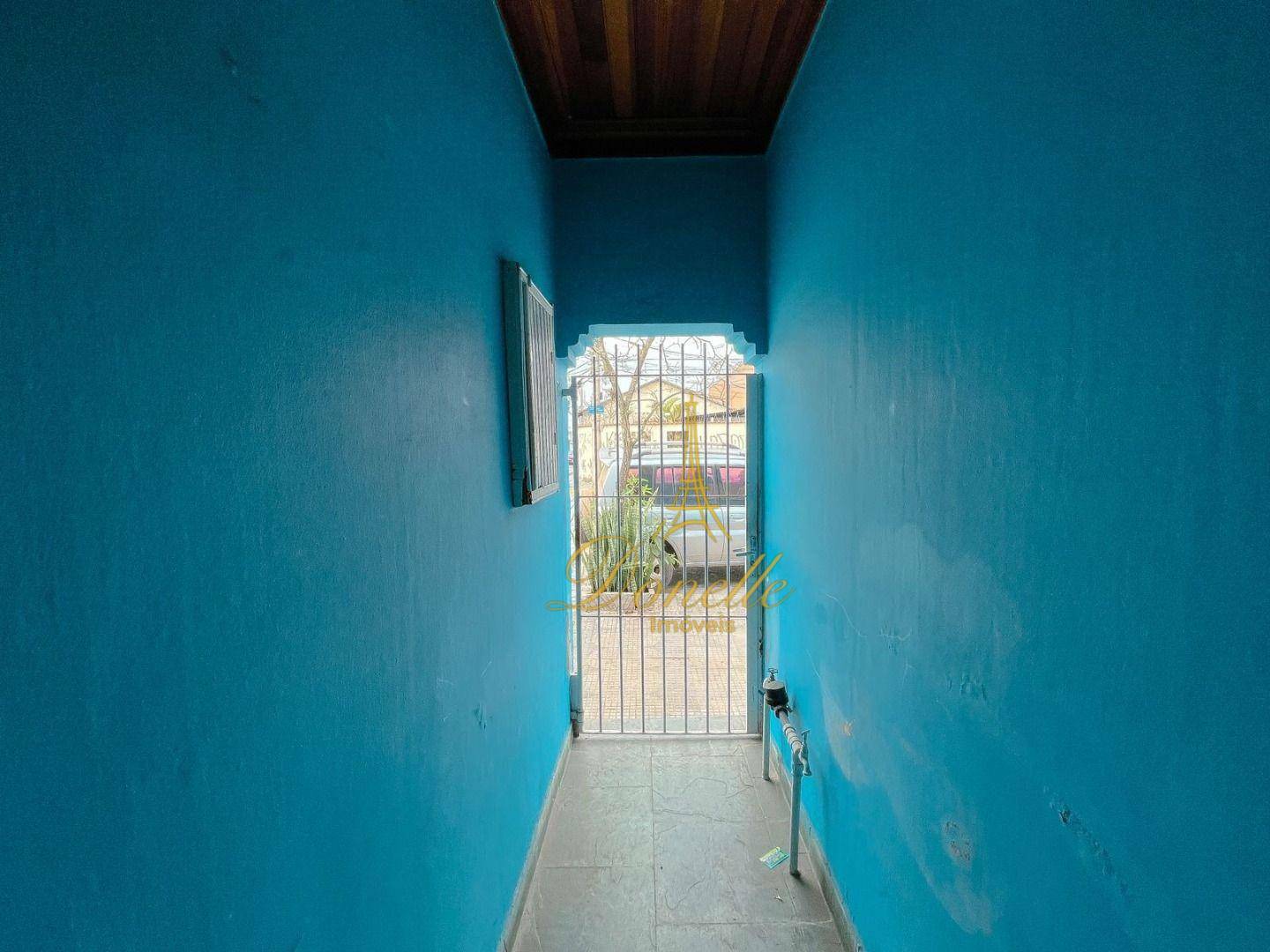 Casa à venda com 2 quartos, 50m² - Foto 7