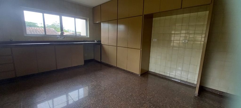 Casa de Condomínio à venda e aluguel com 4 quartos, 287m² - Foto 10