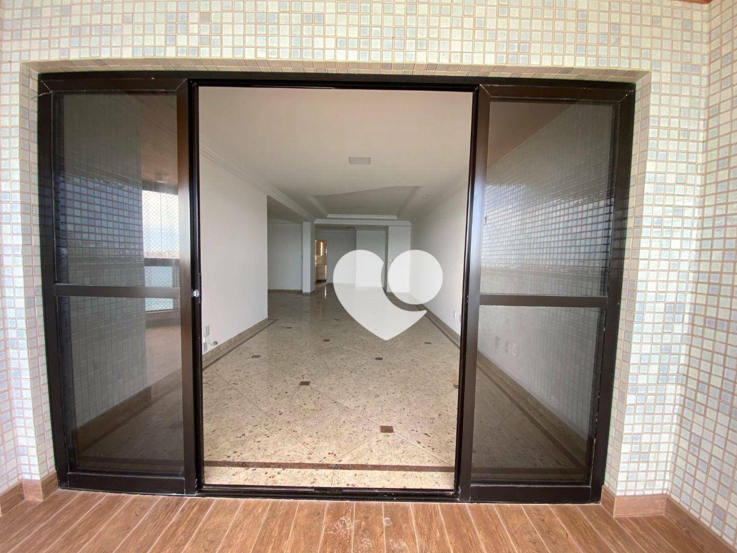 Apartamento para alugar com 4 quartos, 285m² - Foto 19