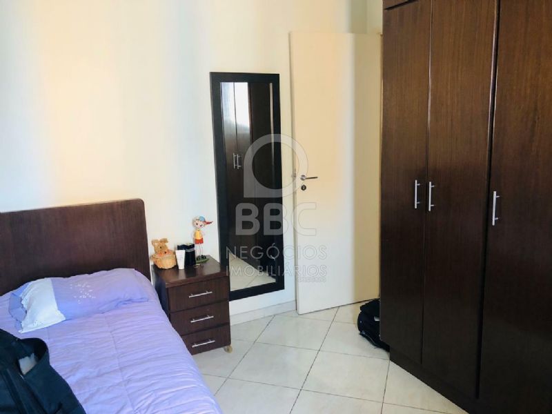 Apartamento para alugar com 2 quartos, 70m² - Foto 11