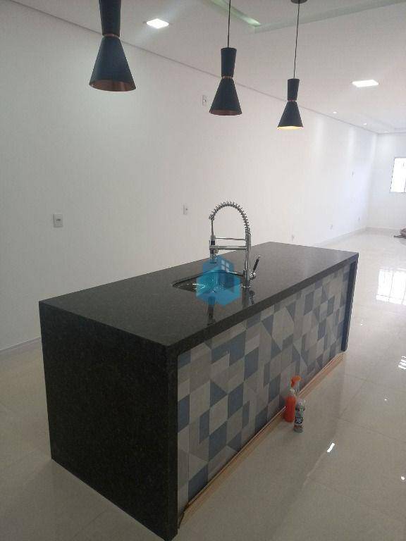 Casa à venda com 3 quartos, 300m² - Foto 10