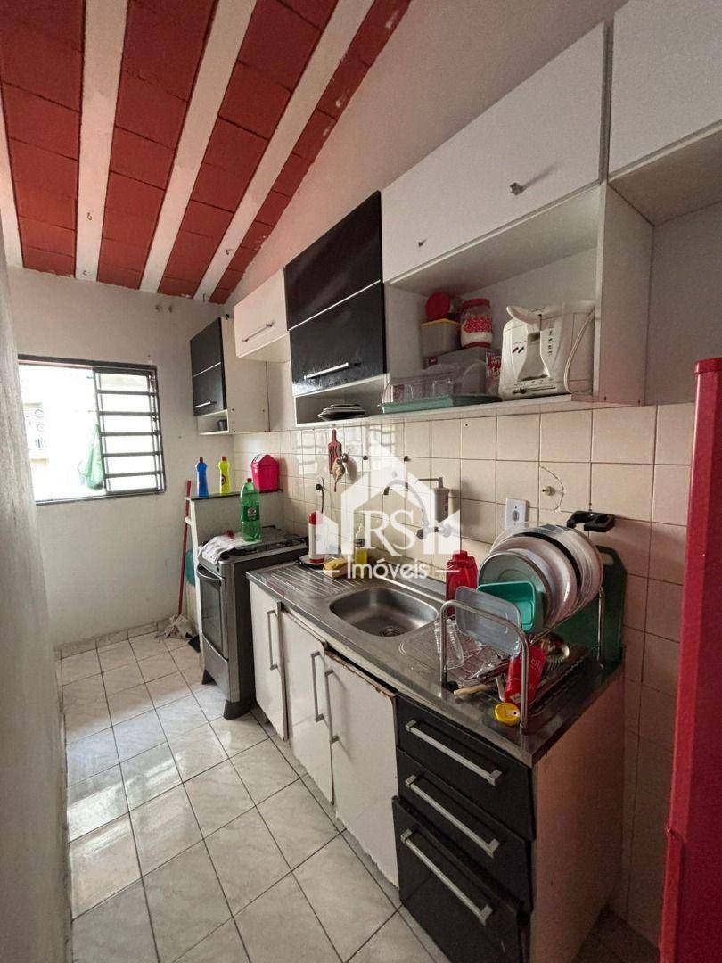 Casa de Condomínio à venda com 2 quartos, 42m² - Foto 5