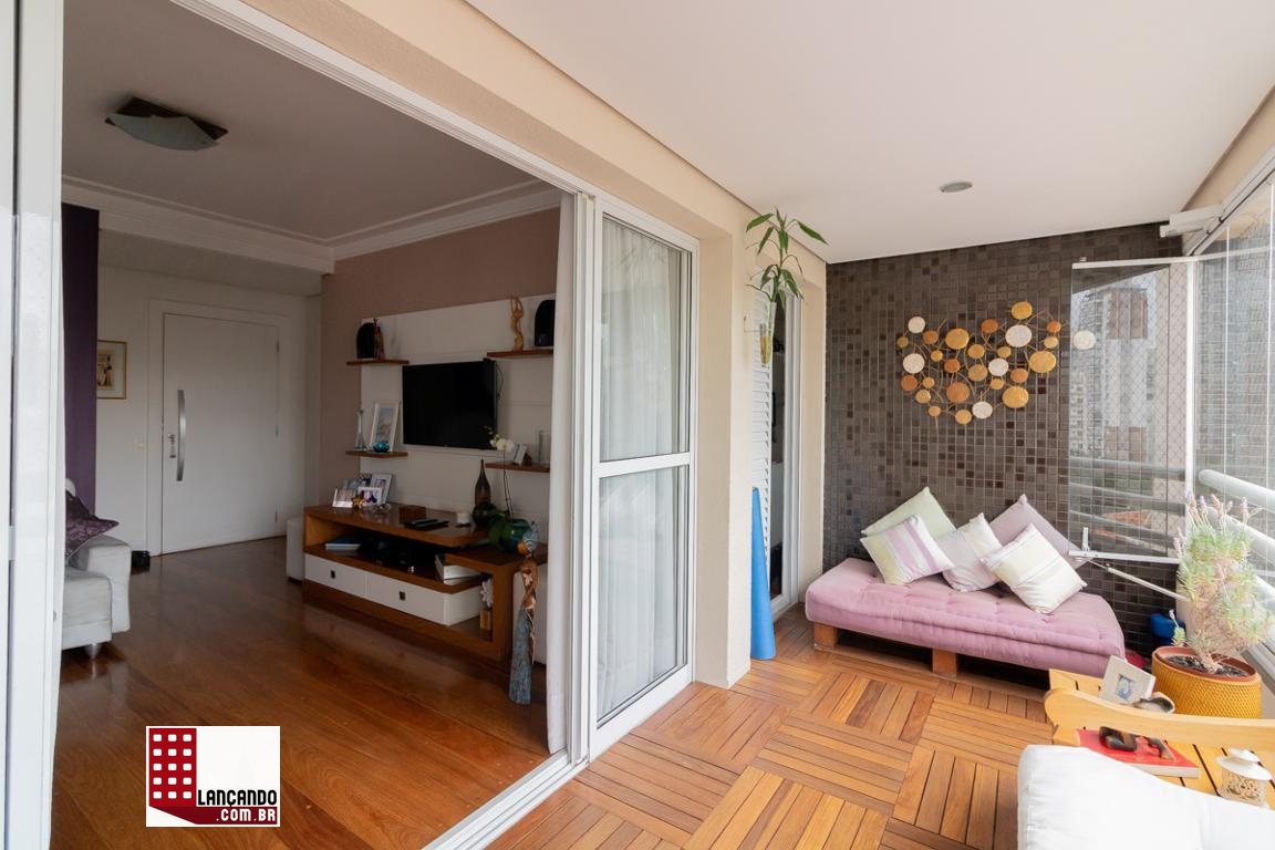 Apartamento à venda com 3 quartos, 137m² - Foto 12