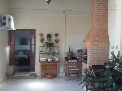 Casa à venda com 3 quartos, 140m² - Foto 25