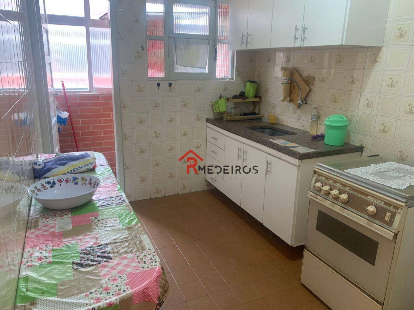 Apartamento à venda com 1 quarto, 45m² - Foto 9